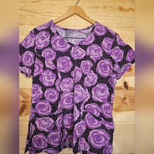 Advantage By Buttersoft Purple Floral Women's Scrub Top Size L